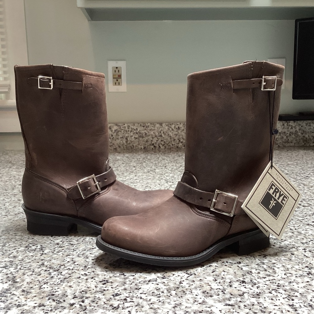 Frye 12R Engineer Boots